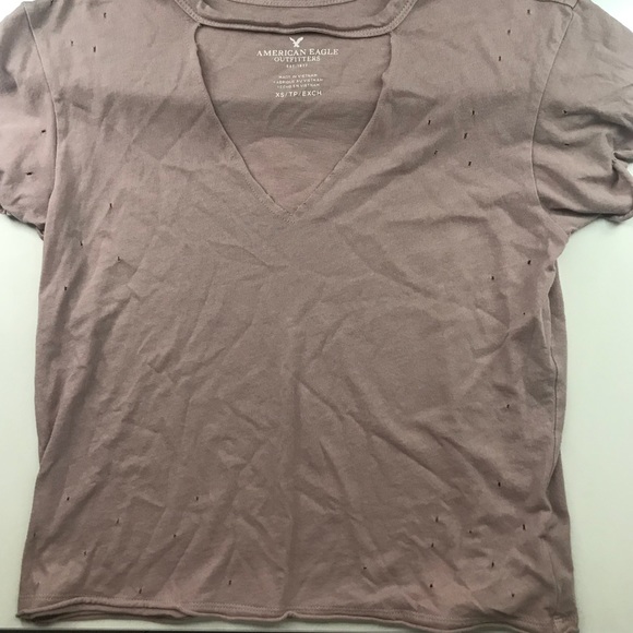 American Eagle- Distressed v-neck cut out top - Picture 1 of 4